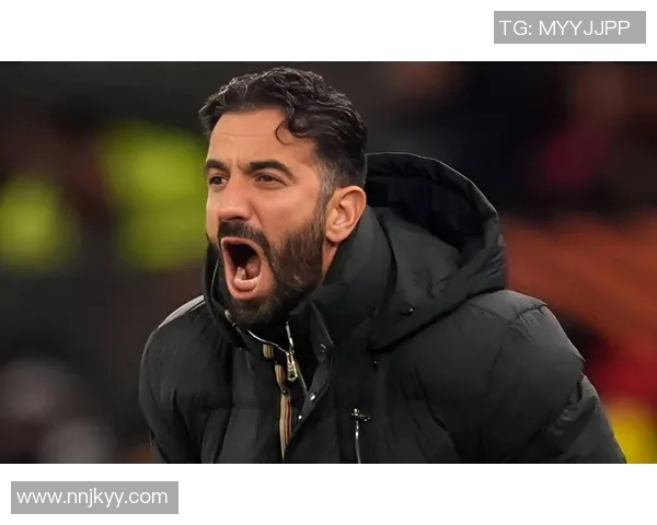 大仇得报?62岁莫耶斯振臂高呼:生计初次客胜曼联 疑嘲讽阿莫林 大仇得报?62岁莫耶斯振臂高呼:生计初次客胜曼联 疑嘲讽阿莫林